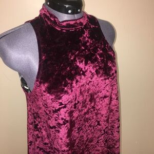 Arizona Jeans Crushed Velvet SleevelesTunic small